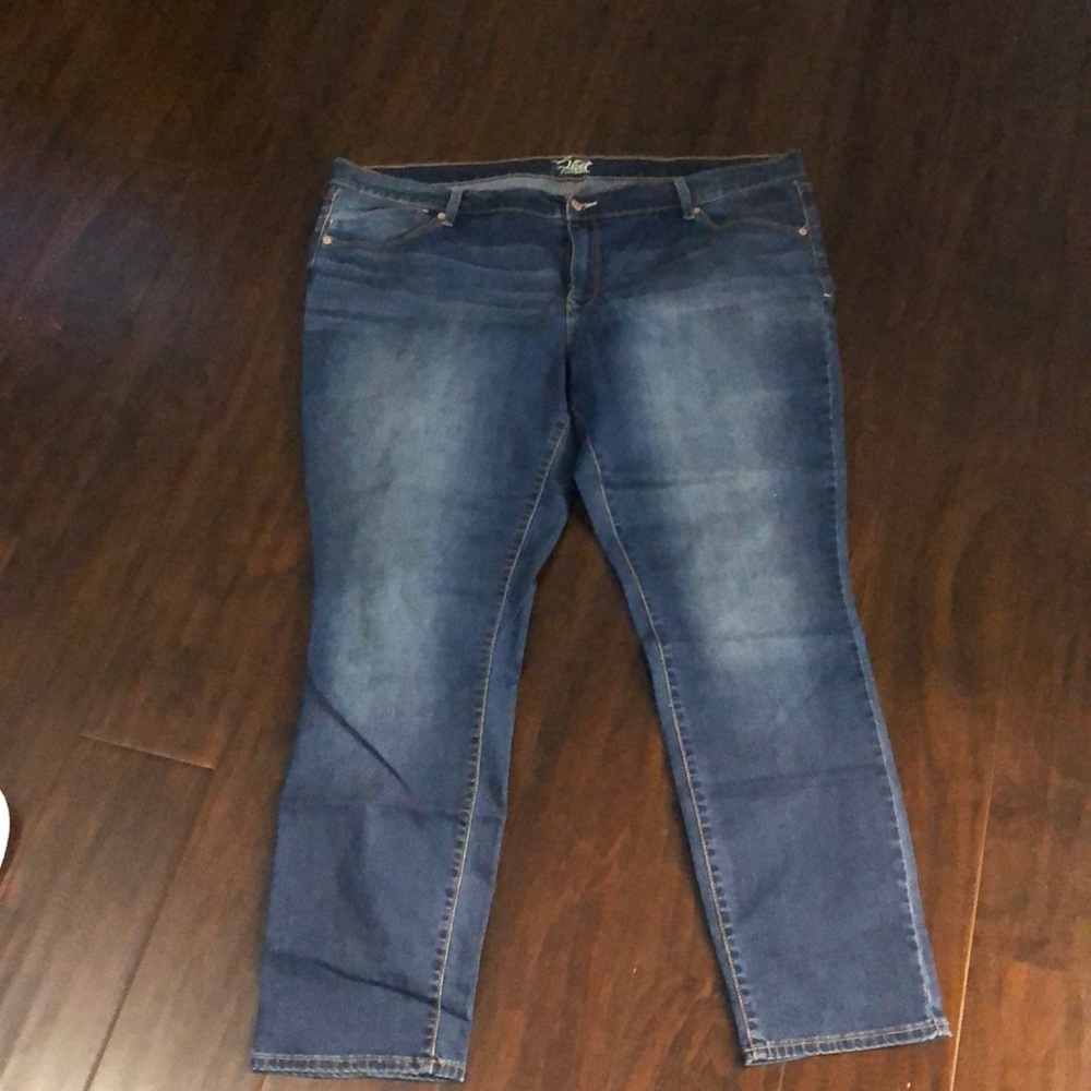 Like New Medium Wash Old Navy Jeans